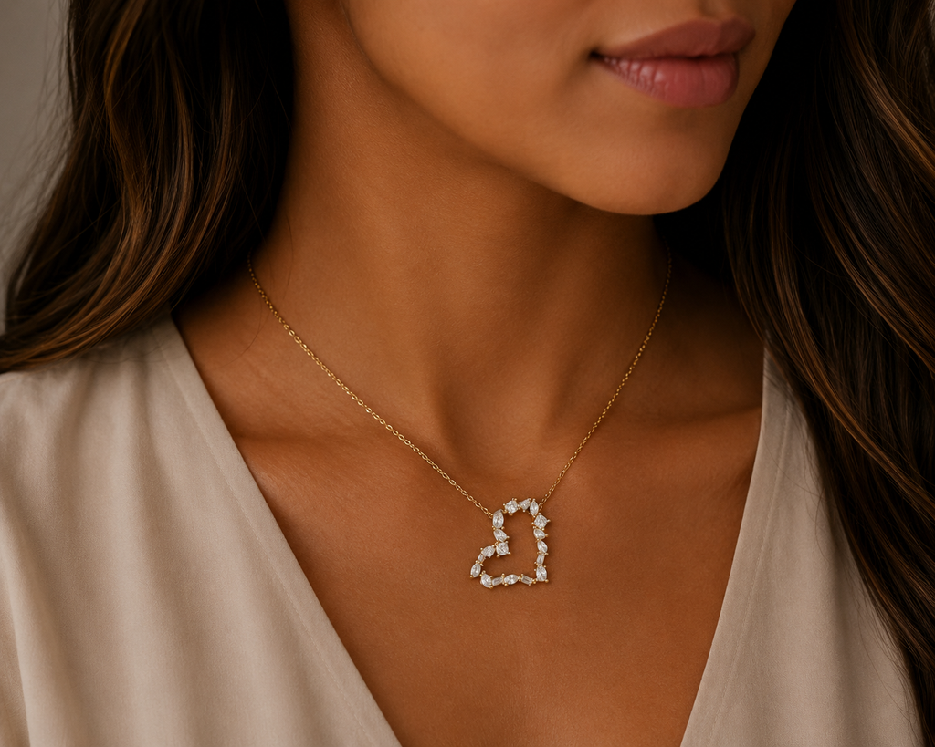 Aurelia Dew Necklace