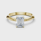 Miravel Emerald Solitaire Ring