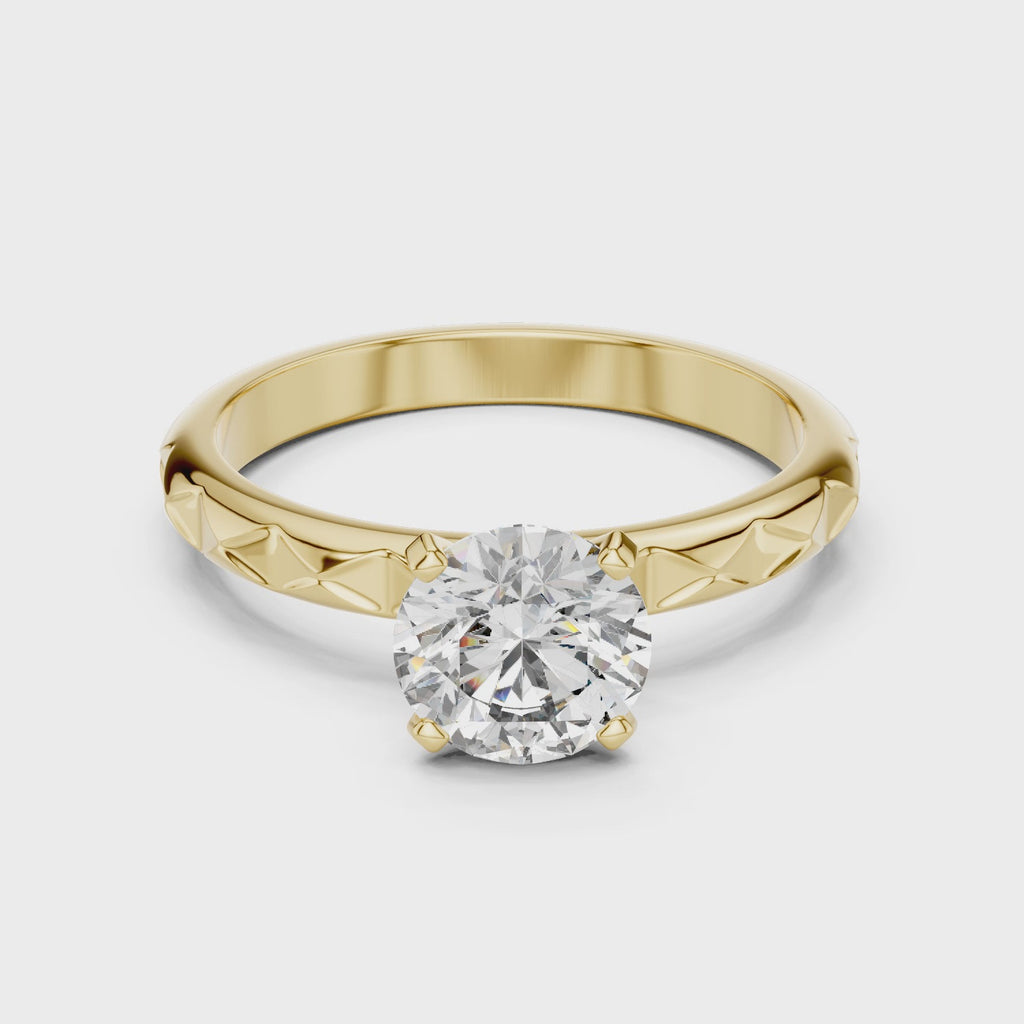 Everleaf Solitaire Ring